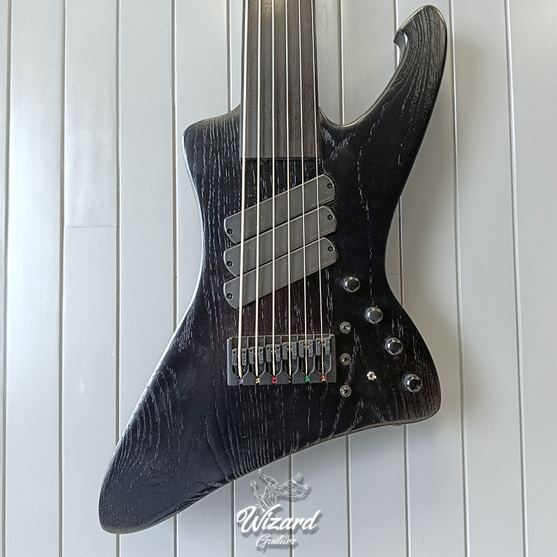 Bass 6 cordes Fretless